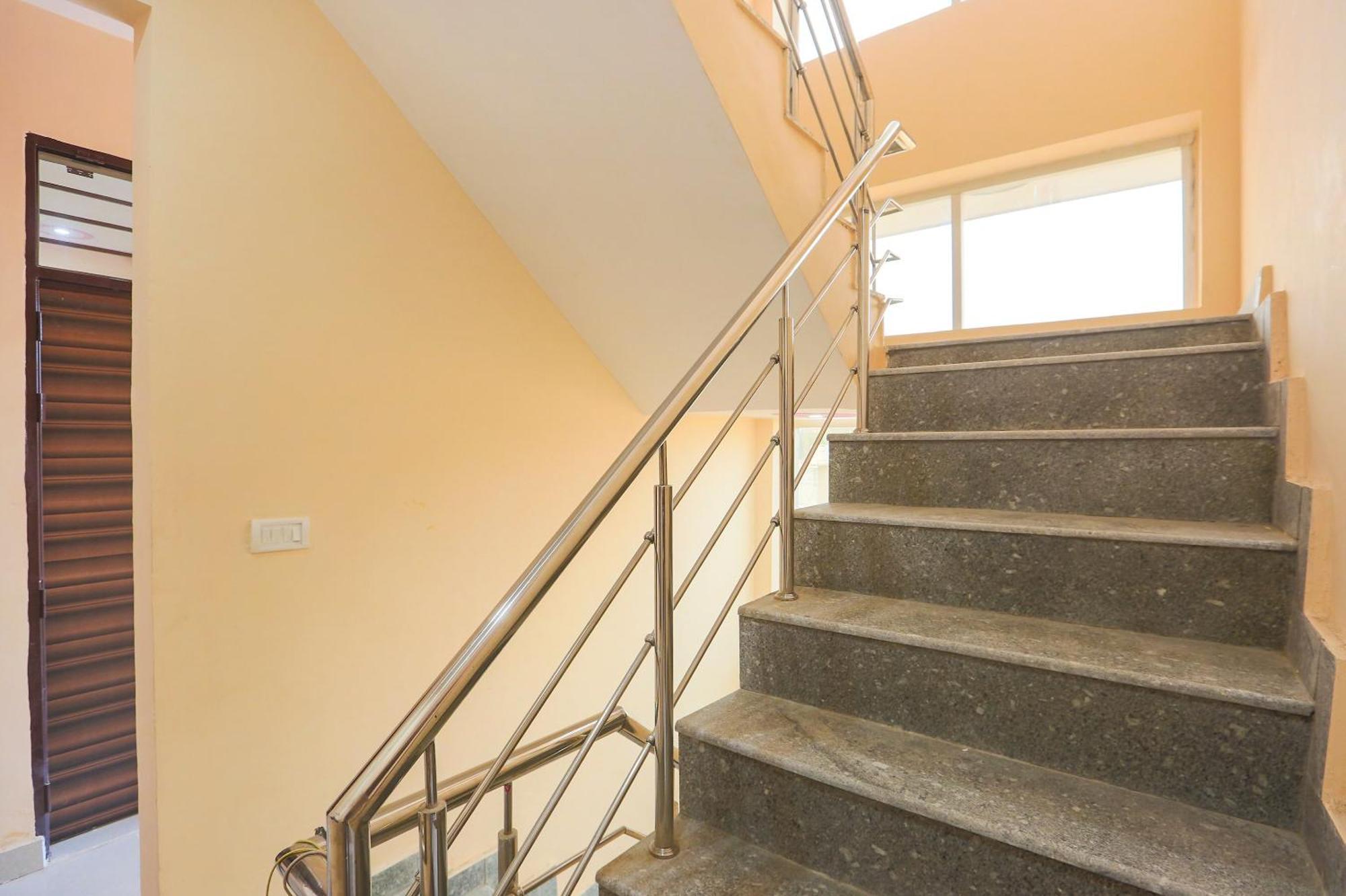SPOT ON 65948 Royal Villa Gurgaon Dış mekan fotoğraf