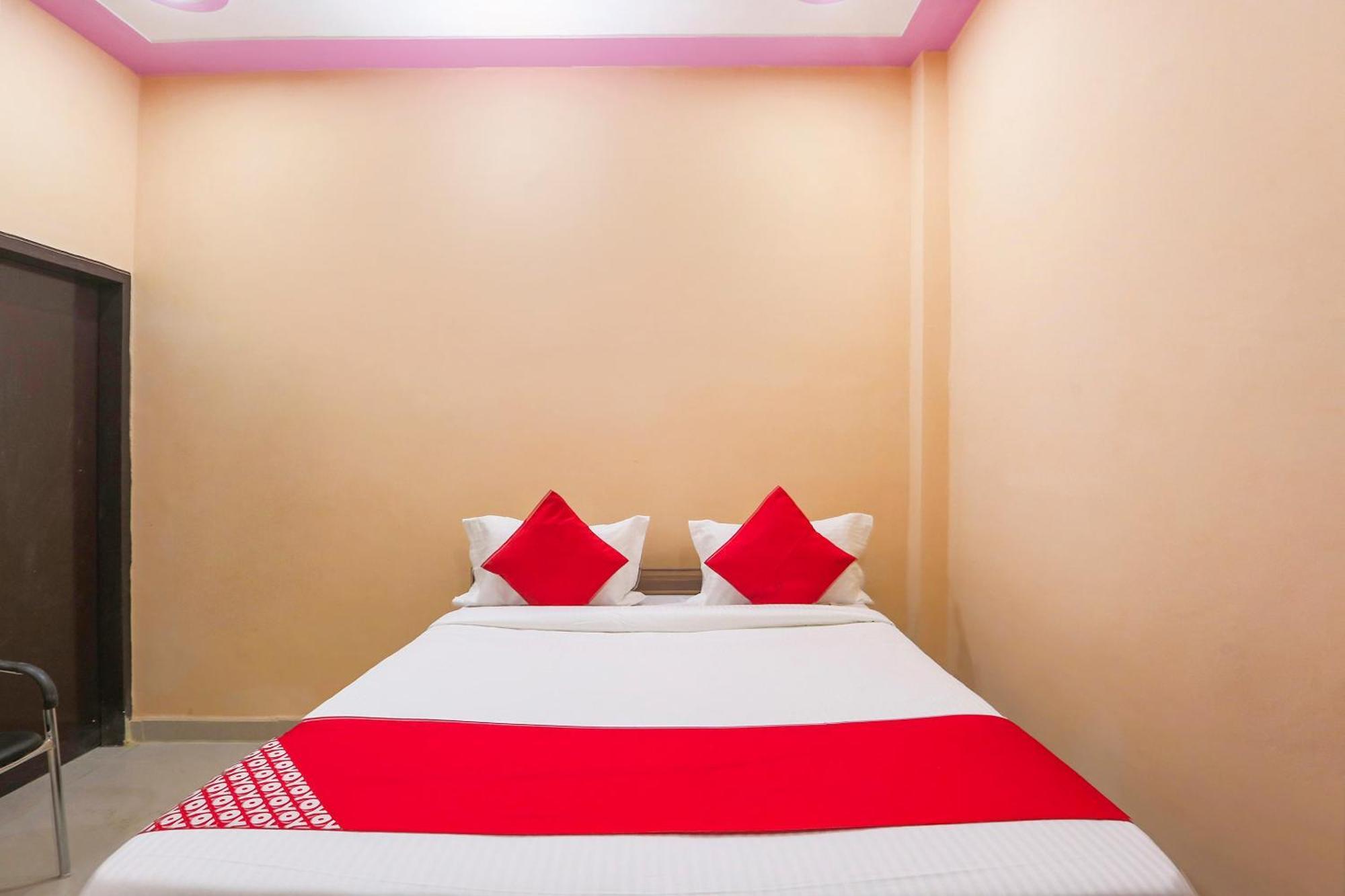 SPOT ON 65948 Royal Villa Gurgaon Dış mekan fotoğraf