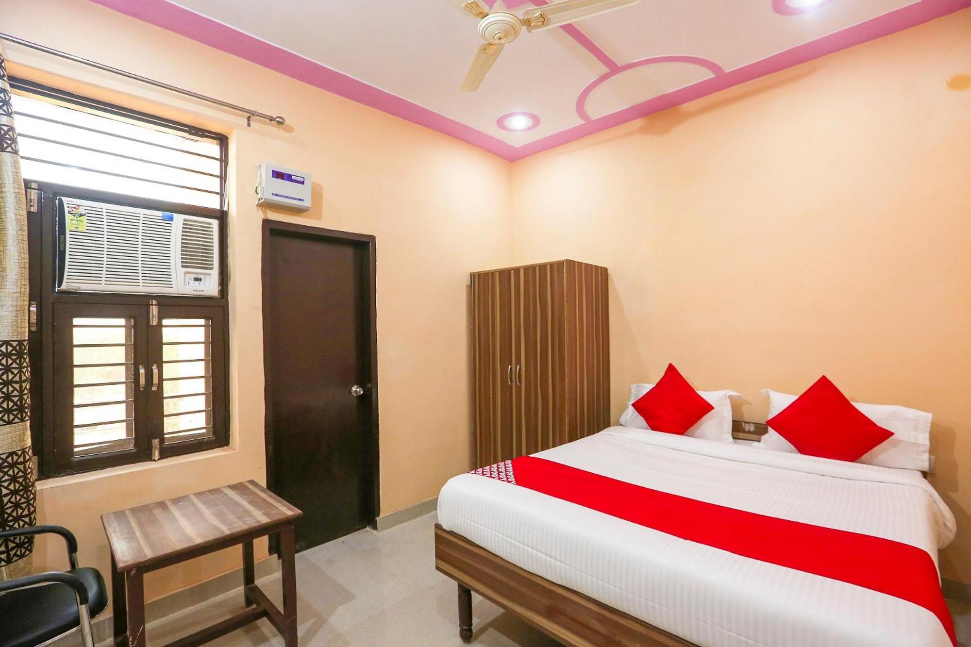 SPOT ON 65948 Royal Villa Gurgaon Dış mekan fotoğraf