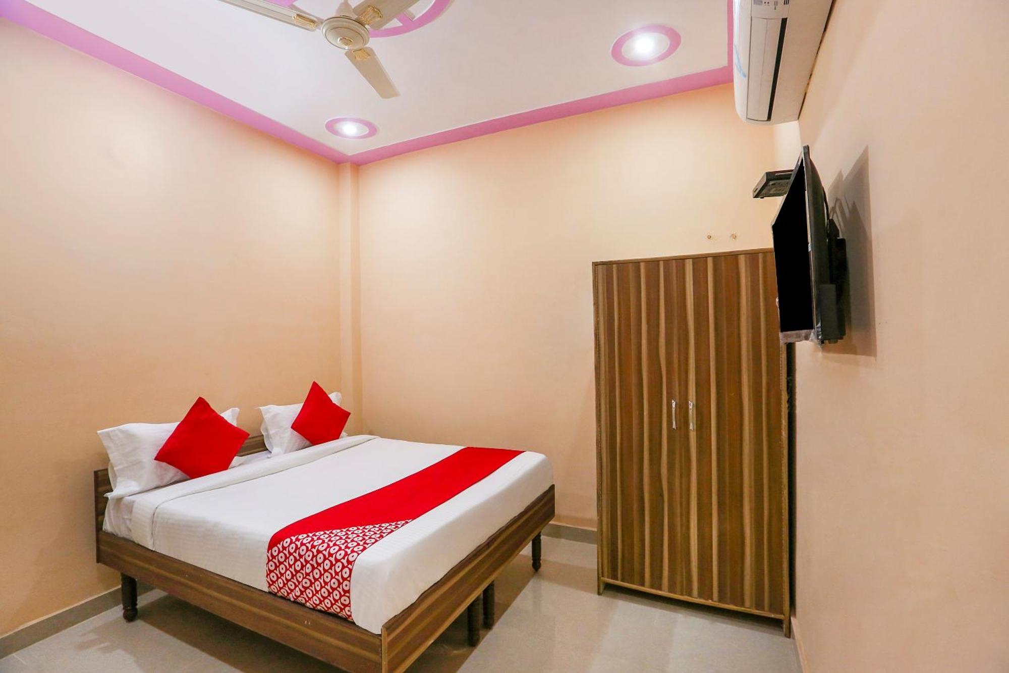 SPOT ON 65948 Royal Villa Gurgaon Dış mekan fotoğraf