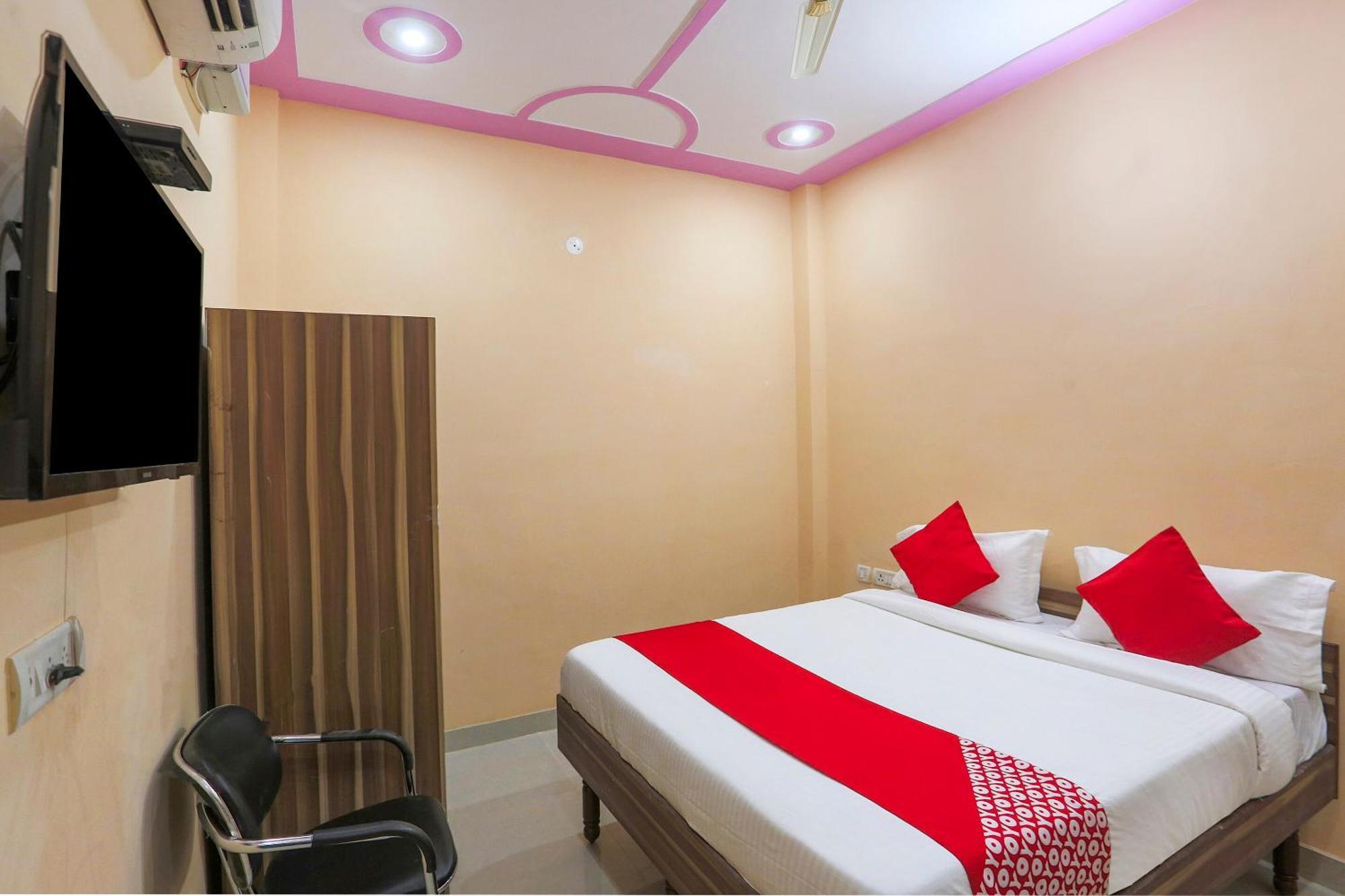 SPOT ON 65948 Royal Villa Gurgaon Dış mekan fotoğraf